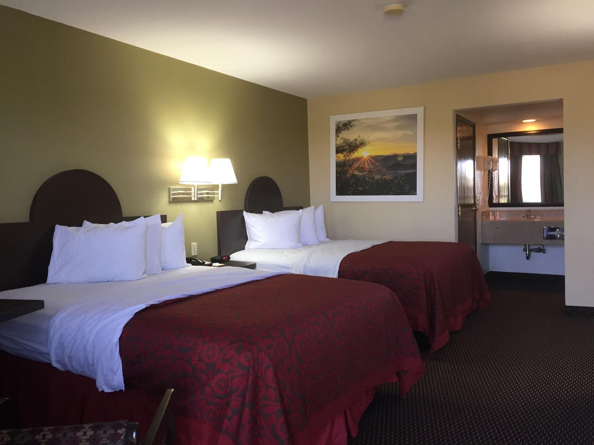 Days Inn By Wyndham Tucson Airport Bagian luar foto