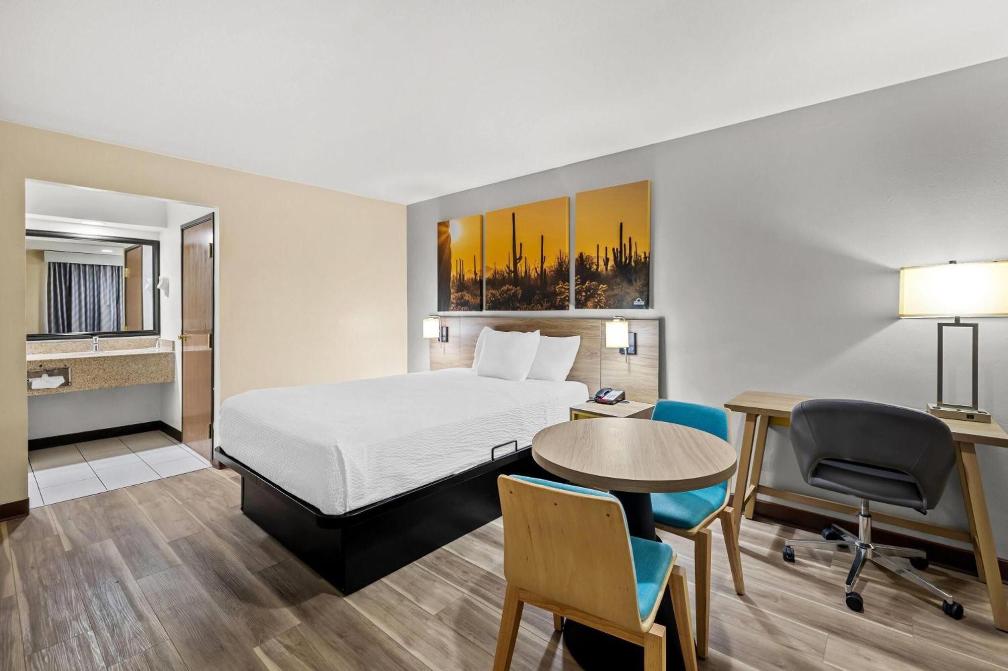 Days Inn By Wyndham Tucson Airport Bagian luar foto