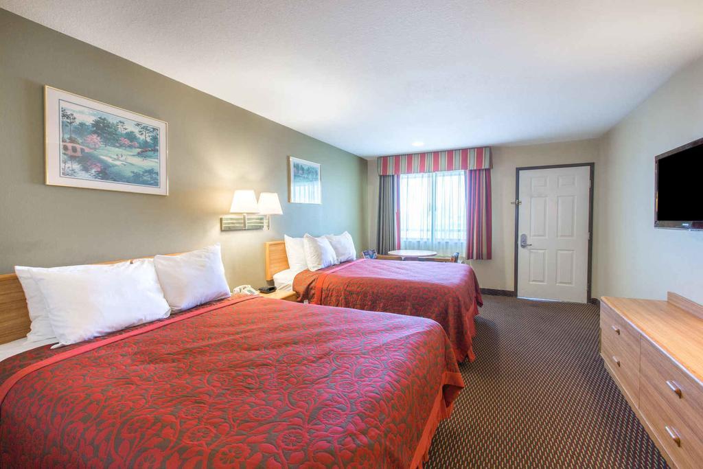 Days Inn By Wyndham Tucson Airport Bagian luar foto